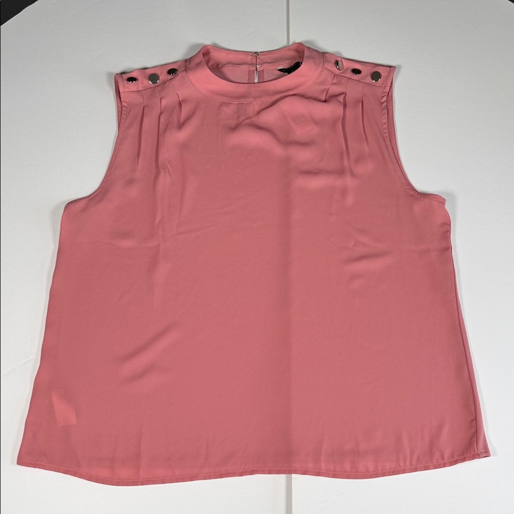 Ann Taylor Blush Rose Sleeveless Blouse with Button Accents